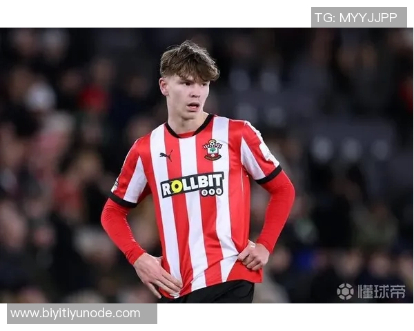 兹沃勒有意引进杜伊斯堡门将布劳内多家德乙英冠球队也在关注 兹沃勒有意引进杜伊斯堡门将布劳内多家德乙英冠球队也在关注