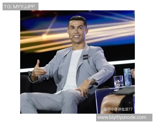 C罗获环球声望奖回应家人劝停称仍能为球队贡献为何不继续奋斗 C罗获环球声望奖回应家人劝停称仍能为球队贡献为何不继续奋斗