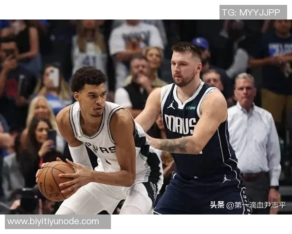 约基奇谈球队进攻多样性与默契提升卡梅罗安东尼采访揭示内情 约基奇谈球队进攻多样性与默契提升卡梅罗安东尼采访揭示内情